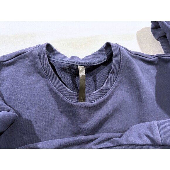 Fabletics Mens Blue Crew Jumper Pullover Cotton Casual Logo Sweatshirt Sz M - Picture 5 of 7